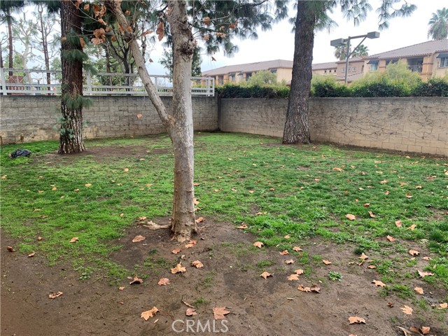 Detail Gallery Image 17 of 18 For 12860 Perris Blvd #D9,  Moreno Valley,  CA 92553 - 2 Beds | 2 Baths