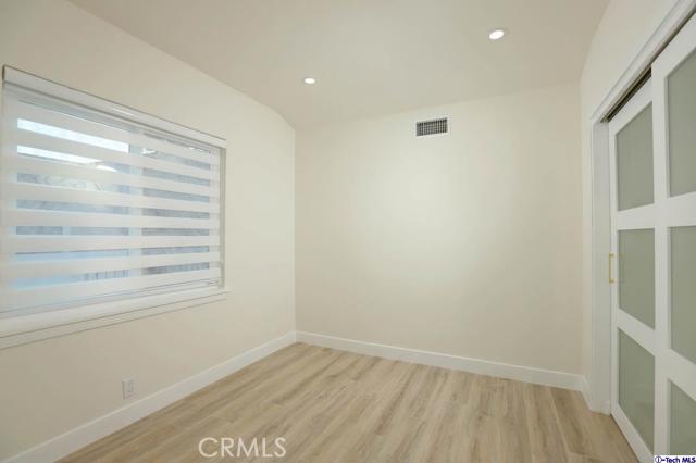 Detail Gallery Image 29 of 45 For 1210 Graynold Ave, Glendale,  CA 91202 - 3 Beds | 2 Baths