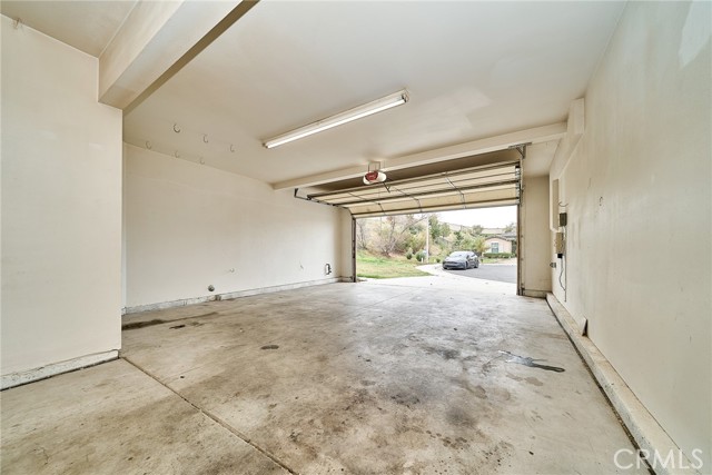 Detail Gallery Image 41 of 52 For 26244 Charismatic Ct, Moreno Valley,  CA 92555 - 4 Beds | 2/1 Baths