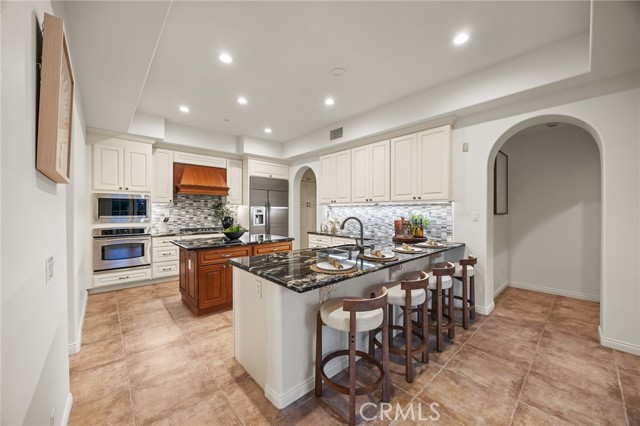 Detail Gallery Image 8 of 41 For 20 Talmont, Newport Coast,  CA 92657 - 3 Beds | 3/1 Baths