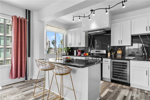 Detail Gallery Image 6 of 49 For 360 W Ocean Bld #408,  Long Beach,  CA 90802 - 1 Beds | 1 Baths