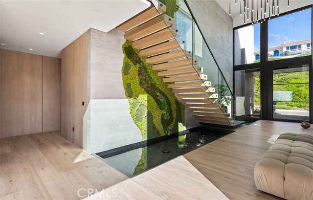 53 Montecito, Corona del Mar CA: https://media.crmls.org/medias/0182847c-2cb4-445b-af88-b7c5c0a8c972.jpg