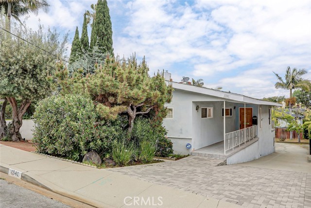 Detail Gallery Image 1 of 26 For 1541 Gates Ave, Manhattan Beach,  CA 90266 - 3 Beds | 2 Baths