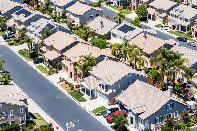 Detail Gallery Image 8 of 75 For 28402 Bruning St, Murrieta,  CA 92563 - 3 Beds | 2/1 Baths