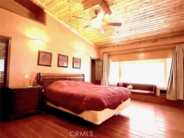 Detail Gallery Image 5 of 22 For 29031 Lakeview, Nuevo,  CA 92567 - 3 Beds | 3 Baths