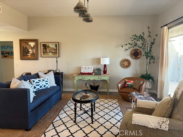 Detail Gallery Image 2 of 27 For 28375 Paseo Grande, Menifee,  CA 92586 - 2 Beds | 2 Baths