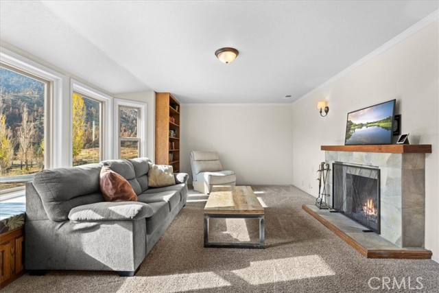 Detail Gallery Image 8 of 35 For 26601 Big Pines, Wrightwood,  CA 92397 - 3 Beds | 2/1 Baths