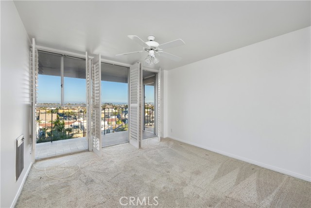 5400 The Toledo, Long Beach CA: https://media.crmls.org/medias/0185630e-497a-4d2e-bd89-64f385927cef.jpg