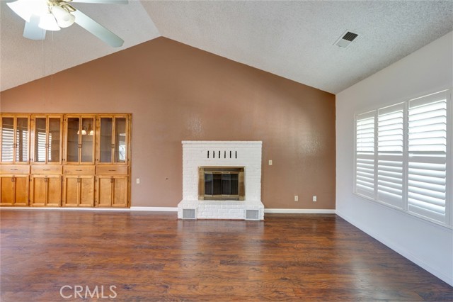 Detail Gallery Image 10 of 51 For 2768 Saratoga Ave, Merced,  CA 95340 - 3 Beds | 2 Baths
