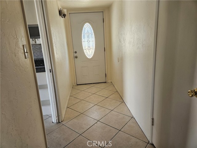 809 Arville Avenue, Barstow CA: https://media.crmls.org/medias/0186395d-7b40-4462-b175-3e18e841aee0.jpg