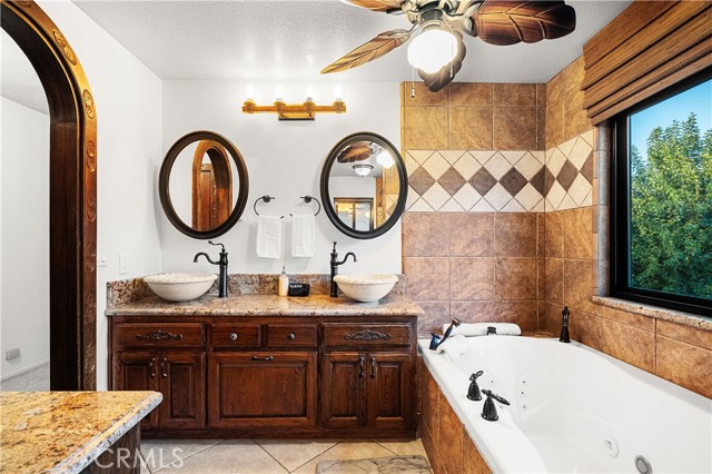 36435 Jomar Street, Oak Glen CA: https://media.crmls.org/medias/0186cc19-8749-49f1-ab36-d8fa75b8ff10.jpg