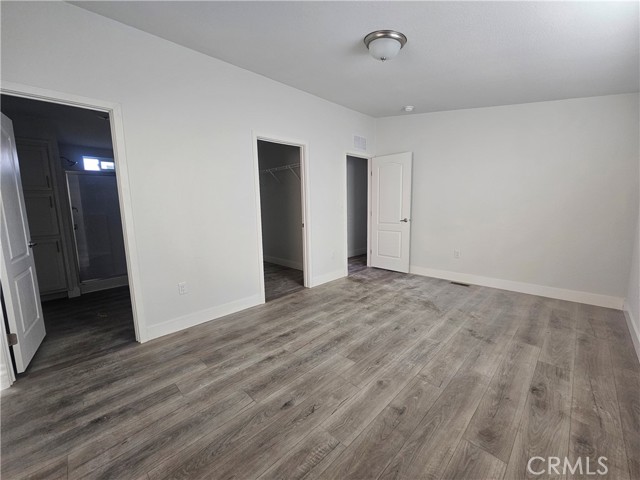 350 San Jacinto Avenue, Perris CA: https://media.crmls.org/medias/0186cd80-1571-4c4b-b136-9b619aaa0c79.jpg