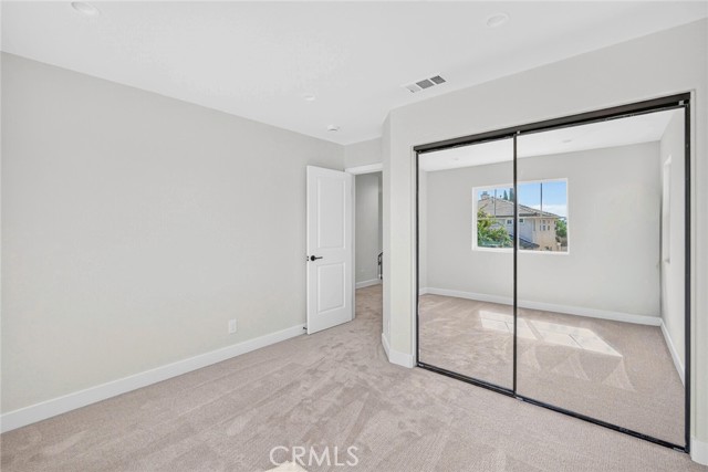 1324 Estel photo 23