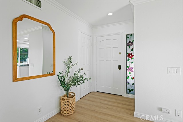 Detail Gallery Image 6 of 40 For 19 Las Brisas #10,  Irvine,  CA 92612 - 3 Beds | 2 Baths