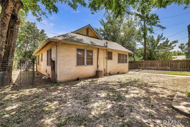148 W 8th Avenue, Chico CA: https://media.crmls.org/medias/0189e0e8-c5cb-4288-a9cc-bd829d41a4fb.jpg