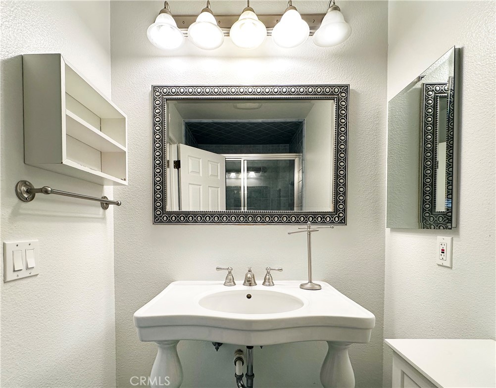 MLS #IV25245175 image #5