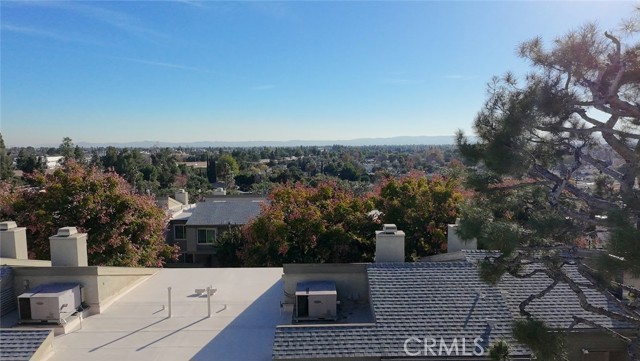 Detail Gallery Image 29 of 29 For 15766 Midwood #4,  Granada Hills,  CA 91344 - 3 Beds | 2/1 Baths