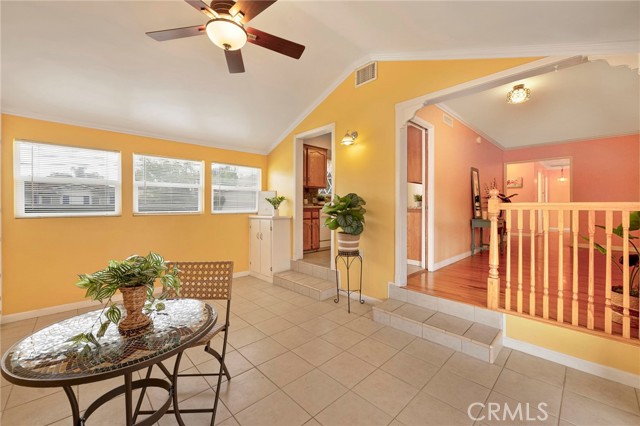 Detail Gallery Image 8 of 33 For 910 S 5th, Arcadia,  CA 91006 - 3 Beds | 2 Baths