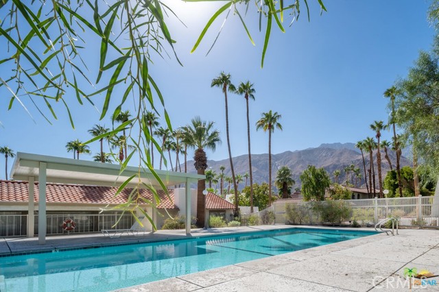 373 W Mariscal, Palm Springs, CA 92262
