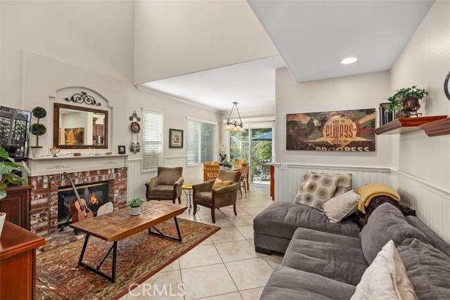 Detail Gallery Image 15 of 36 For 55 via Brida, Rancho Santa Margarita,  CA 92688 - 4 Beds | 2/1 Baths