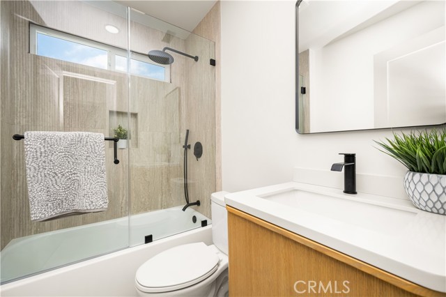 Detail Gallery Image 30 of 65 For 2510 Termino Ave, Long Beach,  CA 90815 - – Beds | – Baths