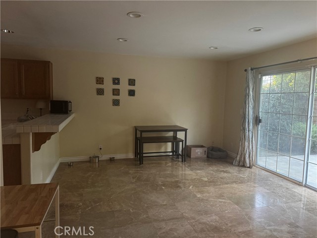 Detail Gallery Image 7 of 32 For 7435 Bellingham, North Hollywood,  CA 91605 - 3 Beds | 7 Baths