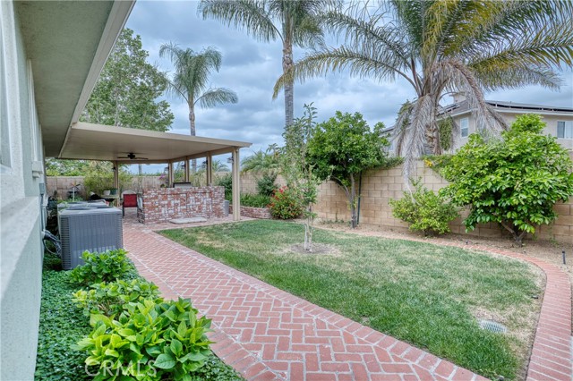 Detail Gallery Image 13 of 64 For 14616 Meadowbrook Lane, Corona,  CA 92880 - 4 Beds | 2/1 Baths
