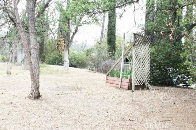 15723 El Dorado Drive, Corning CA: https://media.crmls.org/medias/018ce9e3-dfa7-4131-aed7-5f0ddd18e191.jpg