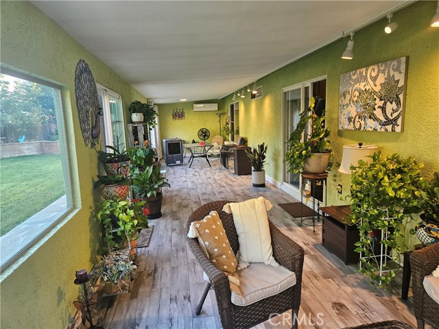 3320 Kipper Court, Lancaster CA: https://media.crmls.org/medias/018daa1d-14fd-401e-b4b3-3cbe49b28855.jpg