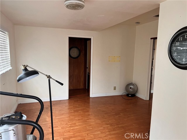 Detail Gallery Image 13 of 31 For 1423 S Poinsettia Ave, Compton,  CA 90221 - 2 Beds | 1/1 Baths