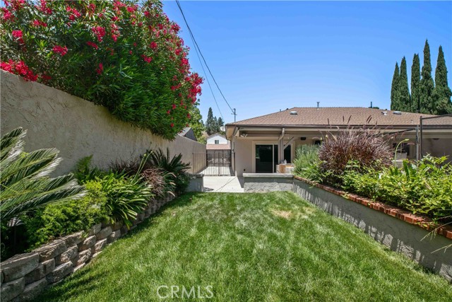 17206 Nugent Place, Granada Hills CA: https://media.crmls.org/medias/018de11e-589a-4102-a975-15944ec73d26.jpg