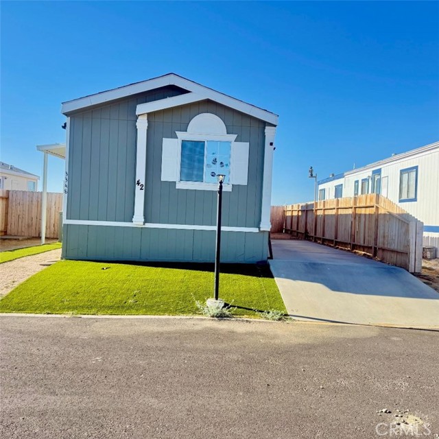 3348 Fremont Avenue, Mojave CA: https://media.crmls.org/medias/018e6a0d-57cc-4d35-83aa-ffc412905434.jpg