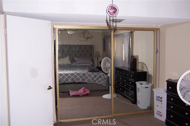 Detail Gallery Image 13 of 19 For 5493 Elm Ave, San Bernardino,  CA 92404 - 4 Beds | 2 Baths