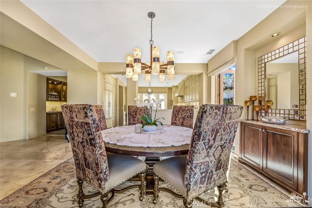 MLS #219006843DA image #5