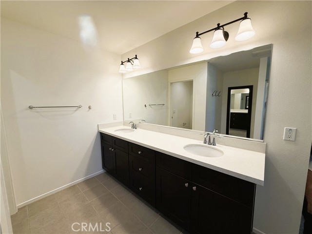 Detail Gallery Image 10 of 17 For 15364 Lotus Cir, Chino Hills,  CA 91709 - 3 Beds | 2/1 Baths