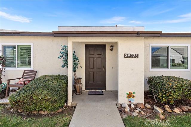 Detail Gallery Image 2 of 37 For 29228 Murrieta, Menifee,  CA 92586 - 2 Beds | 1 Baths