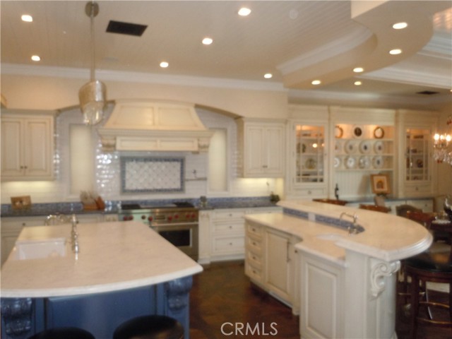 59 Rivo Alto Canal, Long Beach CA: https://media.crmls.org/medias/019126a3-9c04-49f4-951b-d9d25ea19d55.jpg