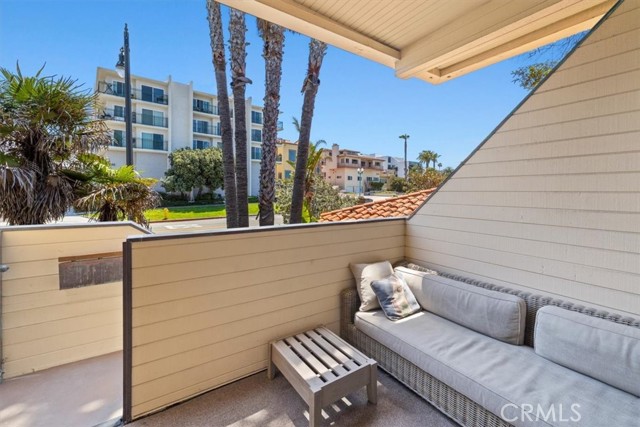 601 Esplanade, Redondo Beach, California 90277, 3 Bedrooms Bedrooms, ,3 BathroomsBathrooms,Residential,For Sale,Esplanade,SB25028619