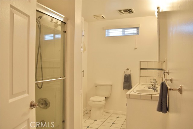 2024 N Kenwood Street, Burbank CA: https://media.crmls.org/medias/0191c19b-6f1c-4a3f-8ac5-e8b72cbc2b31.jpg