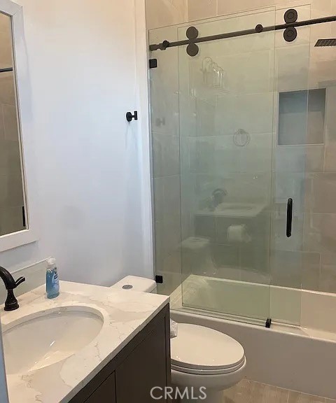 22520 Clarendon photo 36