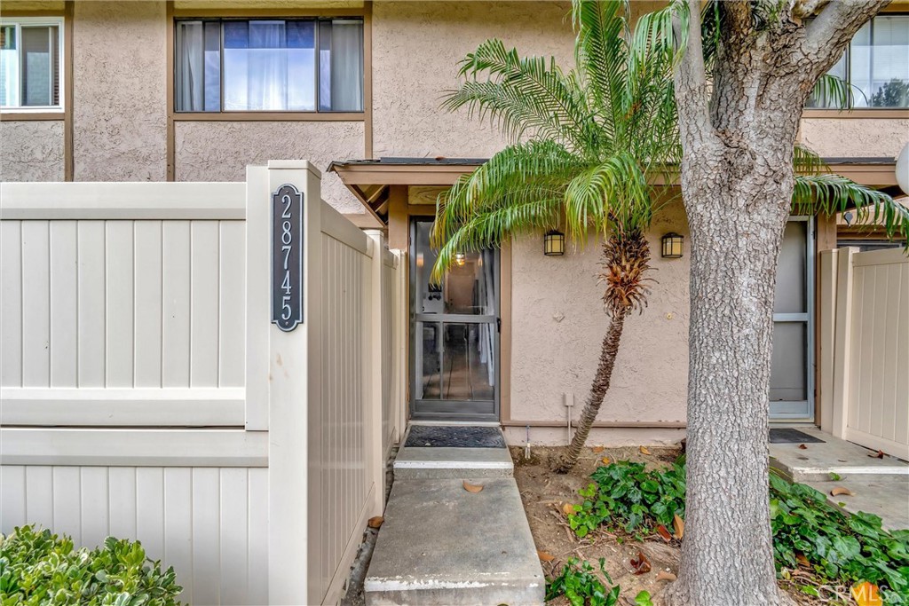 28745 Conejo View Drive 124, Agoura Hills, CA 91301