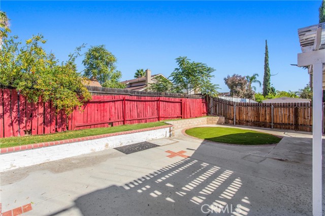 Detail Gallery Image 29 of 33 For 25784 Basil Ct, Moreno Valley,  CA 92553 - 4 Beds | 2/1 Baths