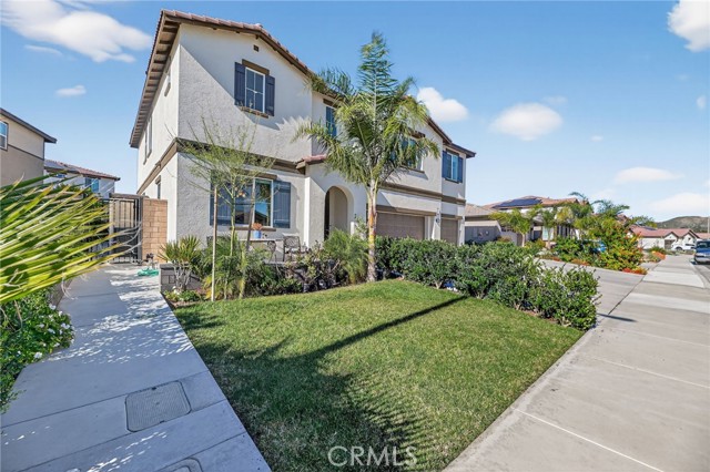 Detail Gallery Image 5 of 75 For 36275 Firelight, Wildomar,  CA 92595 - 5 Beds | 3 Baths