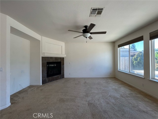 Detail Gallery Image 11 of 39 For 9770 Heatherhearst Dr, Chowchilla,  CA 93610 - 3 Beds | 2 Baths