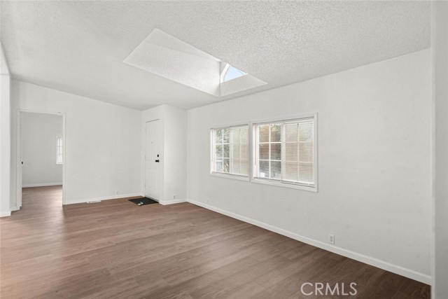 Detail Gallery Image 5 of 31 For 3541 via Medio, Chico,  CA 95973 - 3 Beds | 2 Baths