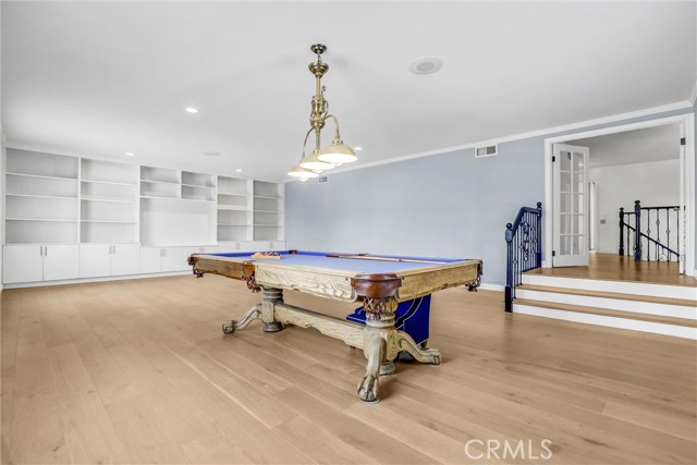 Den/game room