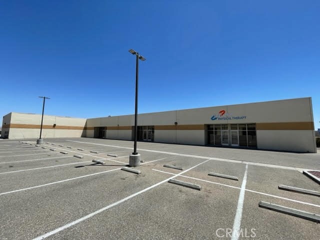 12241 Industrial Boulevard, Victorville, California 92395, ,Commercial Lease,For Rent,12241 Industrial Boulevard,CRHD24057625