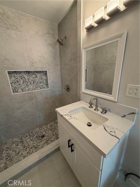 Detail Gallery Image 13 of 21 For 515 E Garfield Ave, Glendale,  CA 91205 - 3 Beds | 2 Baths