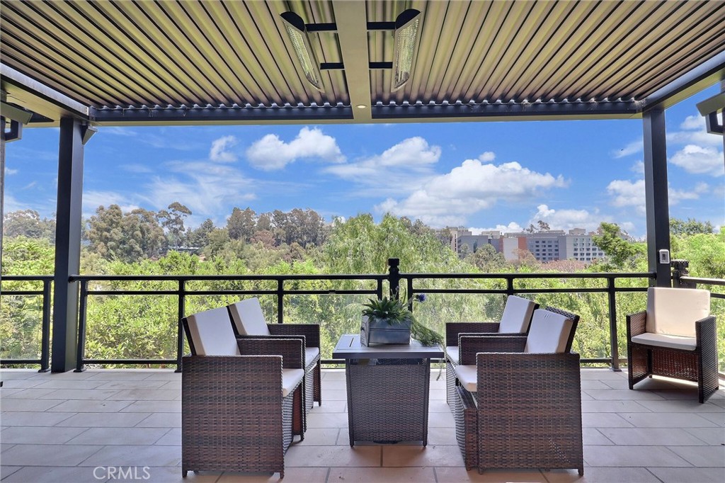 MLS #WS25153368 img 13