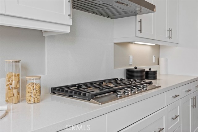 Detail Gallery Image 11 of 24 For 5978 Saddlehorn Ln, Jurupa Valley,  CA 92509 - 4 Beds | 3 Baths